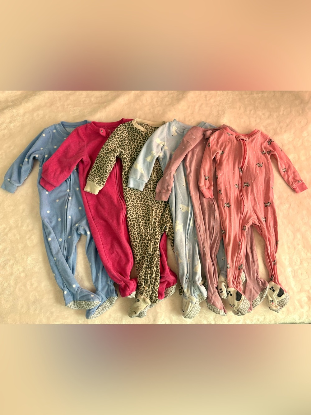 Carter's pajama bundle size 12 months